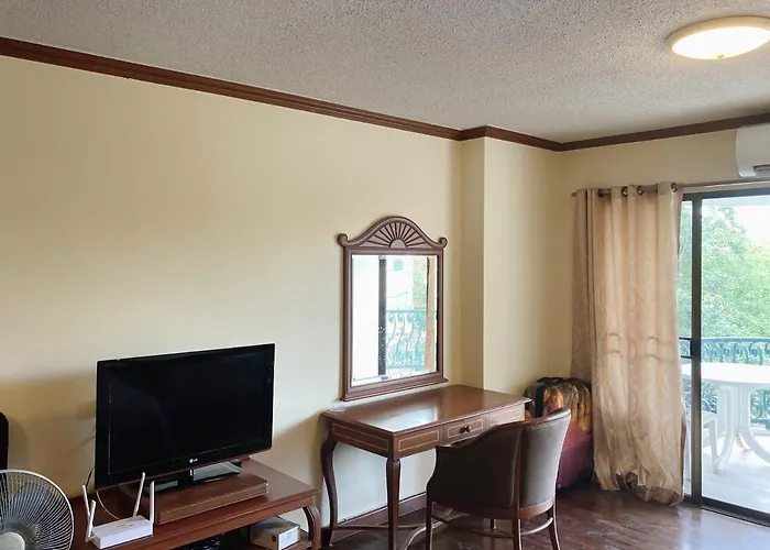 Lanna Condo Chiangmai Near By Maya Nimman Road