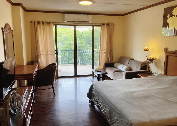 Lanna Condo Chiangmai Near By Maya Nimman Road