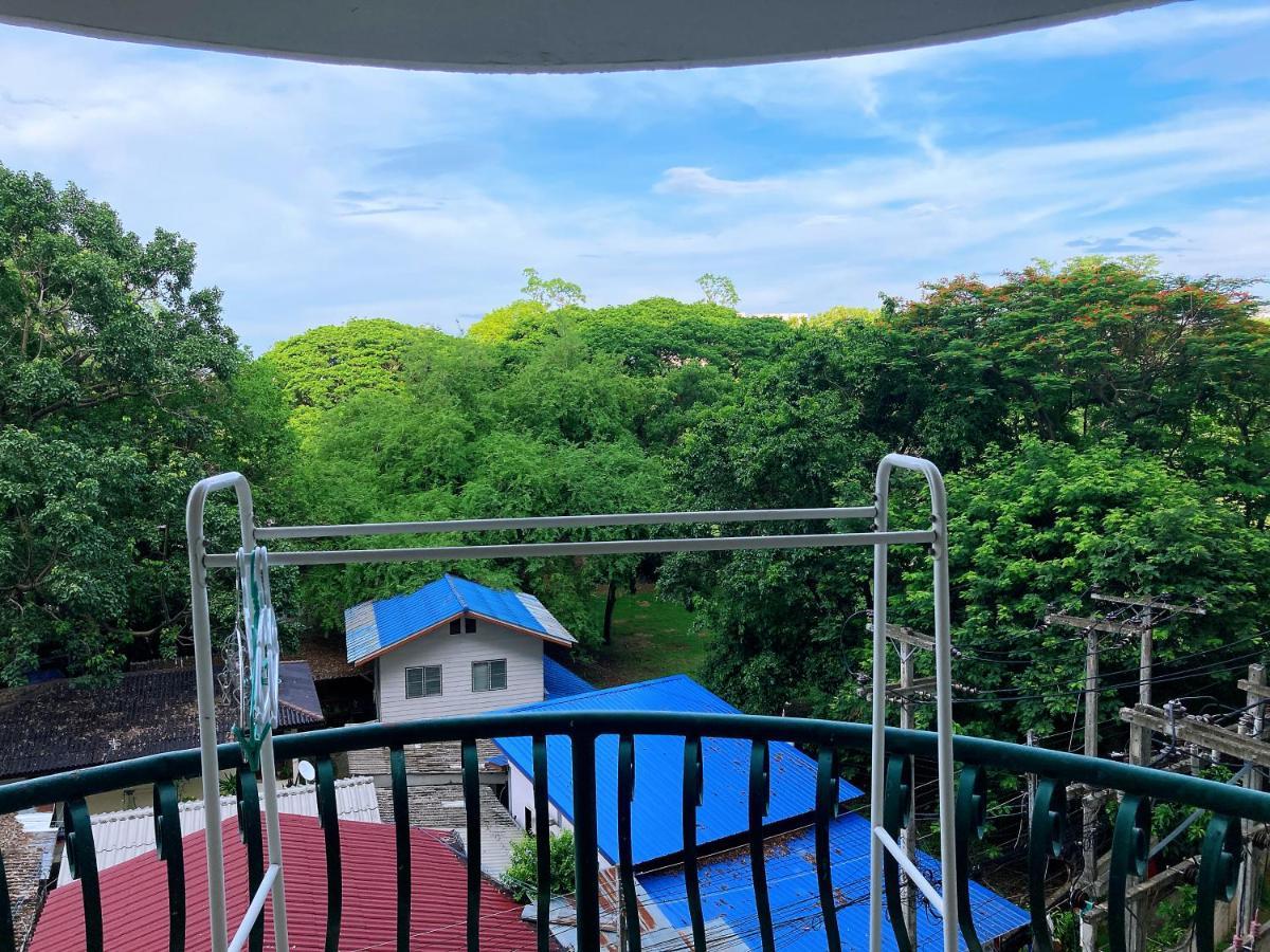 Apartment Lanna Chiangmai Near By Maya Nimman Road